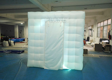 2.4x2.4x2.4m kleines weißes aufblasbares Partei-Würfel-Stand-Zelt mit 2 Türen